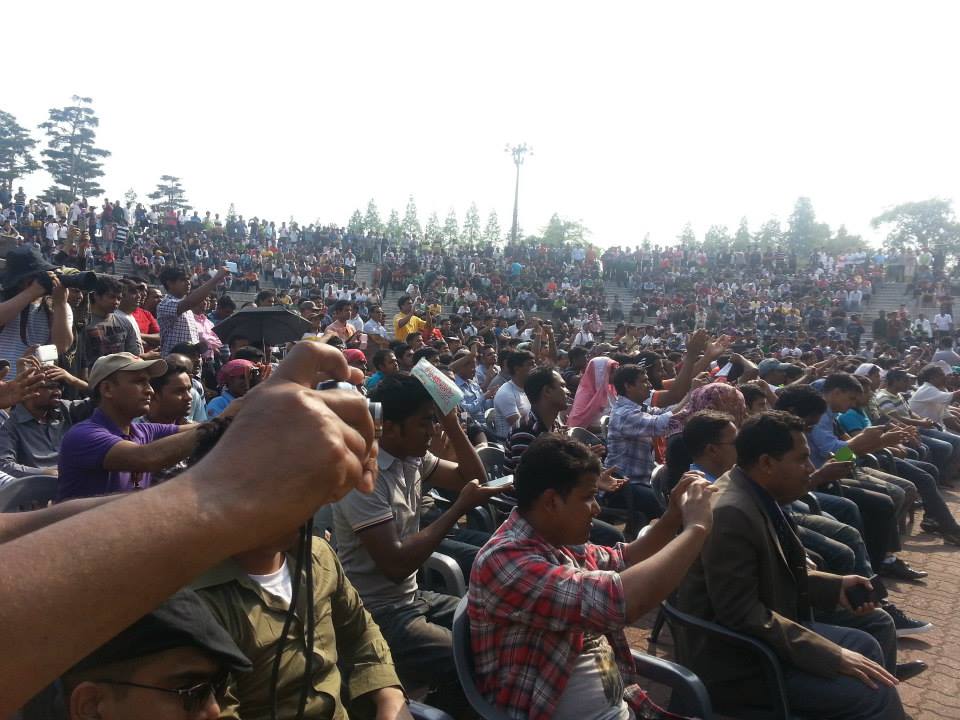 970779_603052139713826_1623449874_n