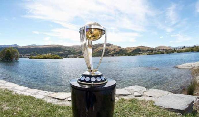 world-cup-trophy
