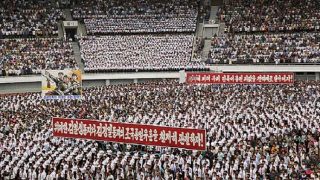 north-korea-crowd
