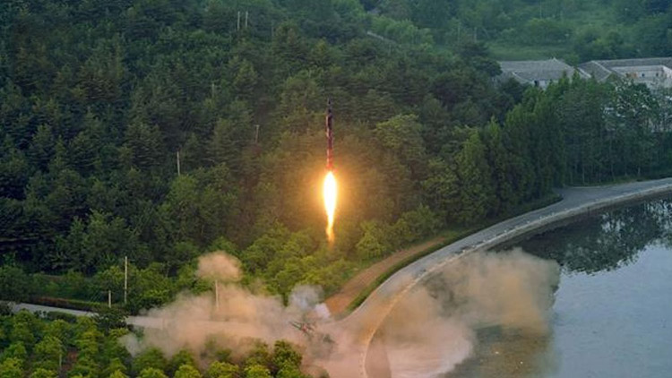 north-korea-rocket