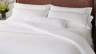 white-bed