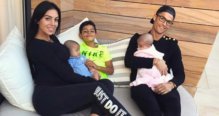 ronaldo-with-girl-friend