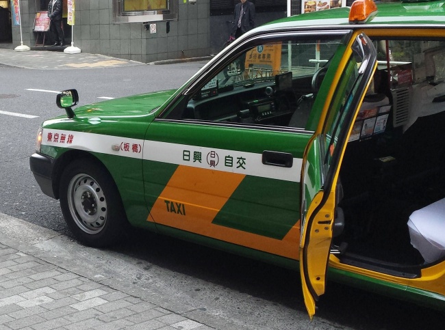 Japan-taxi