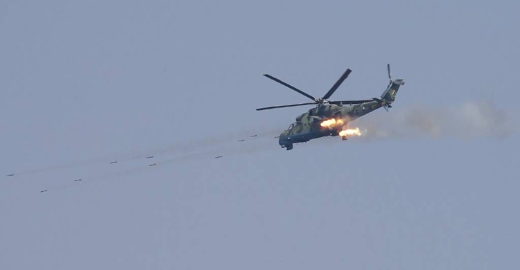 myanmar-attack-helicopter