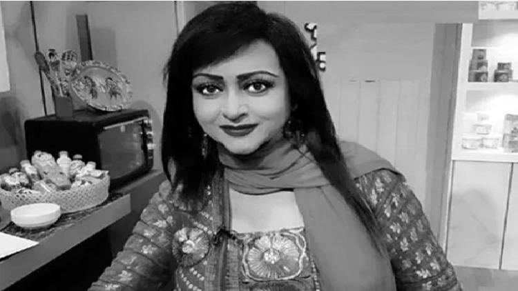 অঞ্জনার শেষ ঠিকানা বনানী কবরস্থান