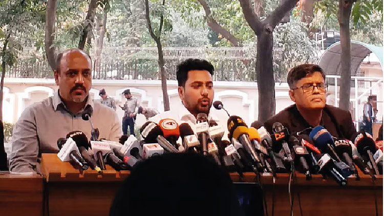 'গণ-অভ্যুত্থানের শক্তিকে সংহত করতে রাজপথে আমার ভূমিকা বেশি হবে'