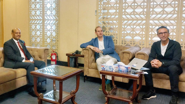 দেশের সব বিমানবন্দরে চালু হতে পারে স্টারলিংকের ইন্টারনেট