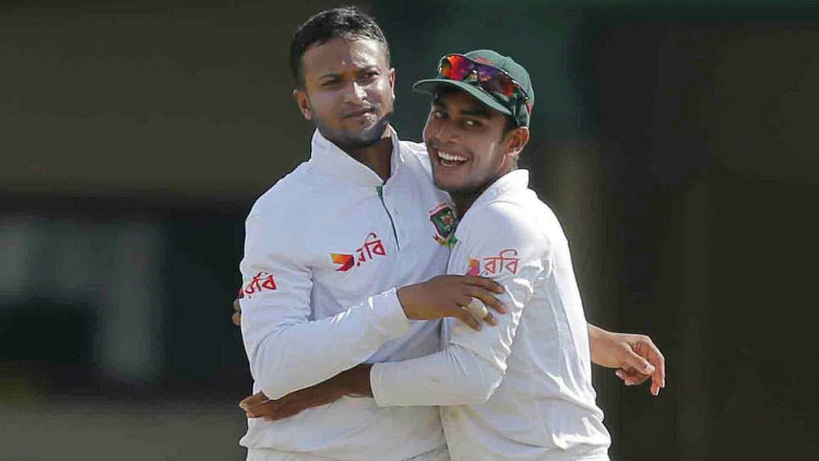 সাকিবকে টপকে টেস্টে অনন্য কীর্তি মিরাজের