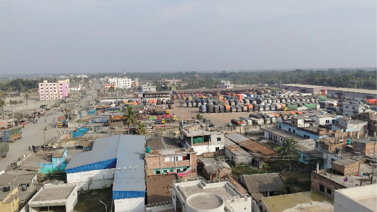 ভারতের আমদানি নিষেধাজ্ঞায় একদিনেই রপ্তানি নামল ২ লাখ ডলারে