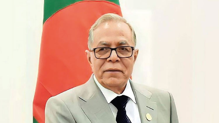 মধ্যরাতে দেশ ছাড়লেন সাবেক রাষ্ট্রপতি আবদুল হামিদ