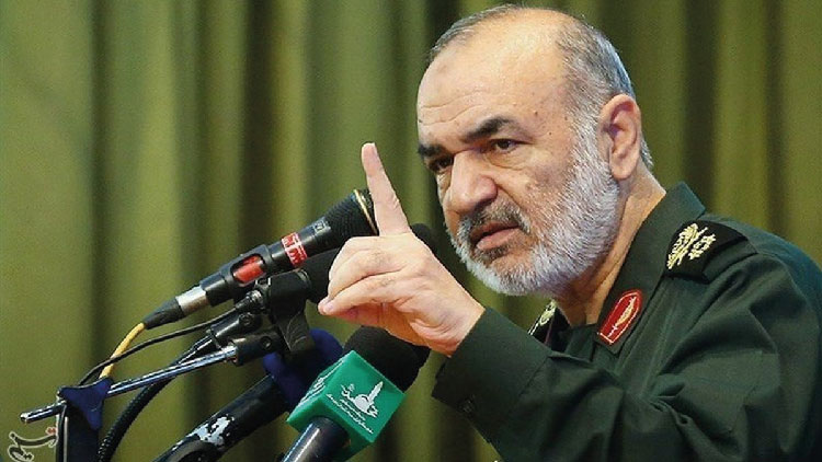 ইসরায়েল-যুক্তরাষ্ট্রকে ৬০০ ক্ষেপণাস্ত্র ছোড়ার হুমকি দিল ইরান