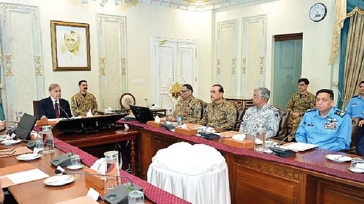 হামলার বিরুদ্ধে জবাব দেওয়ার অনুমতি পেল পাকিস্তান সেনাবাহিনী