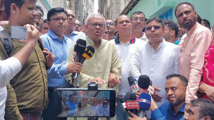 'সরকার গায়ের জোরে ইশরাককে মেয়র হতে দিচ্ছে না'