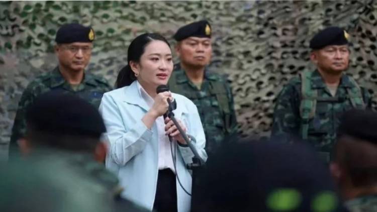 বিচার ও বিক্ষোভের আশঙ্কায় সংকটের মুখোমুখি থাইল্যান্ড