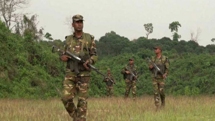 বান্দরবানে সেনা অভিযানে কুকি চিন কমান্ডারসহ নিহত ২