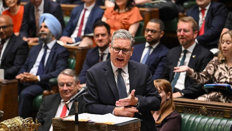 গাজা পরিস্থিতি নিয়ে যুক্তরাজ্যের মন্ত্রিসভার বৈঠক ডাকছেন স্টারমার