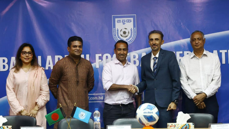 ইরানি কোচের হাতে ফুটসালের দায়িত্ব দিল বাফুফে