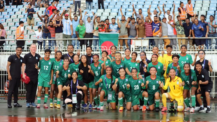 bangladesh-women-team
