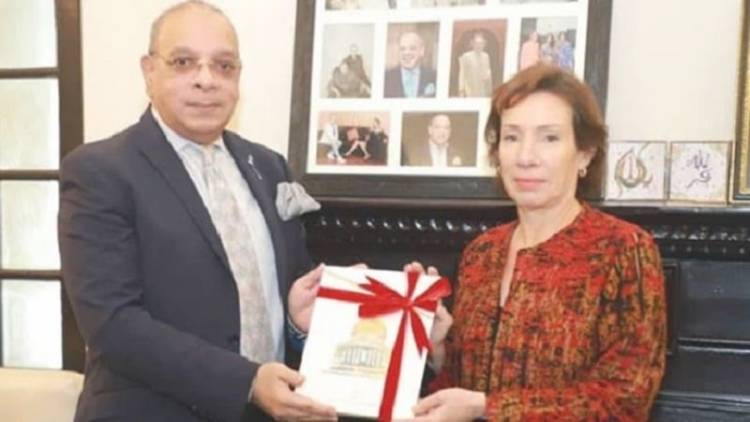 Chief-Justice-US-Ambassador