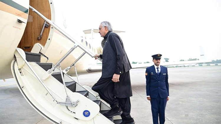 ১৩ বছর পর ঢাকার পথে পাকিস্তানের পররাষ্ট্রমন্ত্রী