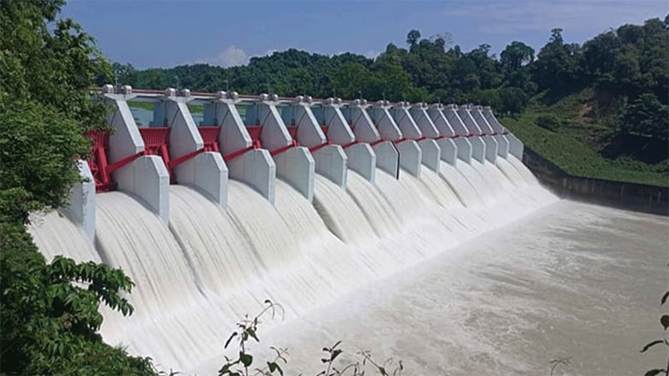 খুলে দেওয়া হলো কাপ্তাই বাঁধের সবকটি গেট