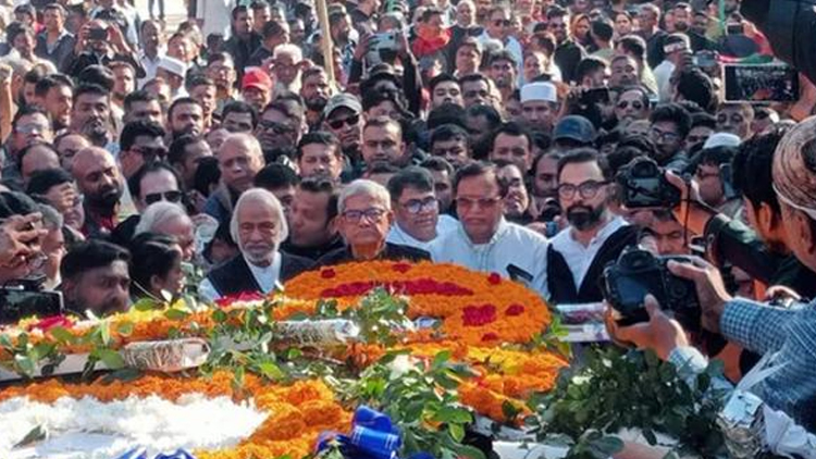 তারেক রহমানের পক্ষে শহীদ বুদ্ধিজীবীদের প্রতি বিএনপির শ্রদ্ধা