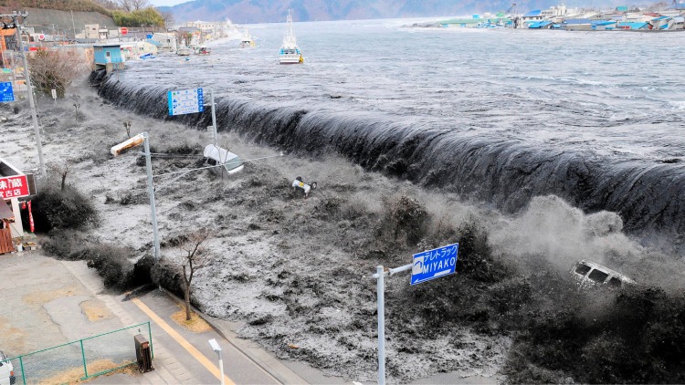 japan-tsunami