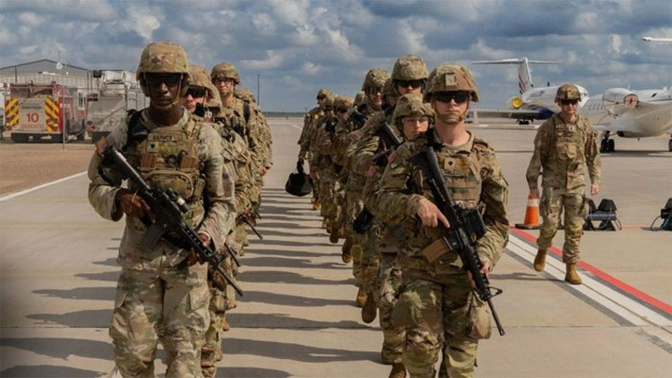 ইরান যুদ্ধে অংশ নিতে রওনা দিয়েছে ২৫০০ মার্কিন সেনা