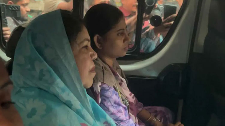 জামিন ও রিমান্ড নামঞ্জুর: শিরীন শারমিনকে কারাগারে পাঠানোর নির্দেশ