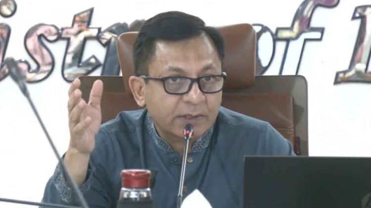 চামড়া শিল্পে ১০ থেকে ১২ বিলিয়ন ডলারের রফতানি সম্ভাবনা রয়েছে: শিল্পমন্ত্রী