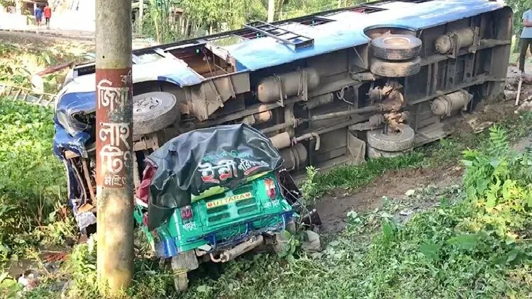 sunamgonj-accident