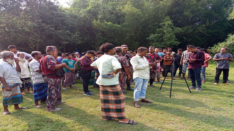 বিজিবি ও গ্রামবাসীর প্রতিরোধে মেহেরপুর সীমান্তে বিএসএফের পুশইন চেষ্টা ব্যর্থ