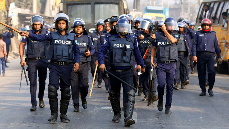 আ.লীগের প্রতিষ্ঠাবার্ষিকী ঘিরে রাজধানীর নিরাপত্তায় ১৮ হাজার পুলিশ