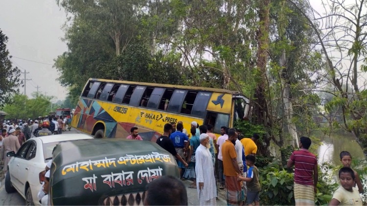 sirajganj-accident